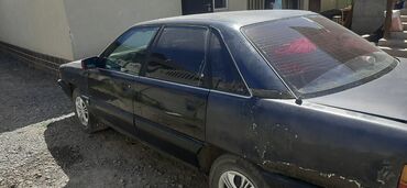 аудй: Audi 100: 1987 г., 1.8 л, Механика, Бензин, Седан