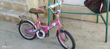 новый велик: Б/у Двухколесные Детский велосипед 20", Самовывоз