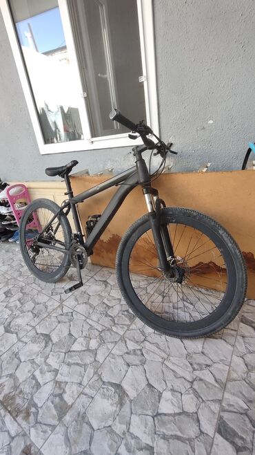 İdman velosipedləri: Dağ velosipedi 26", sürətlərin sayı: 21