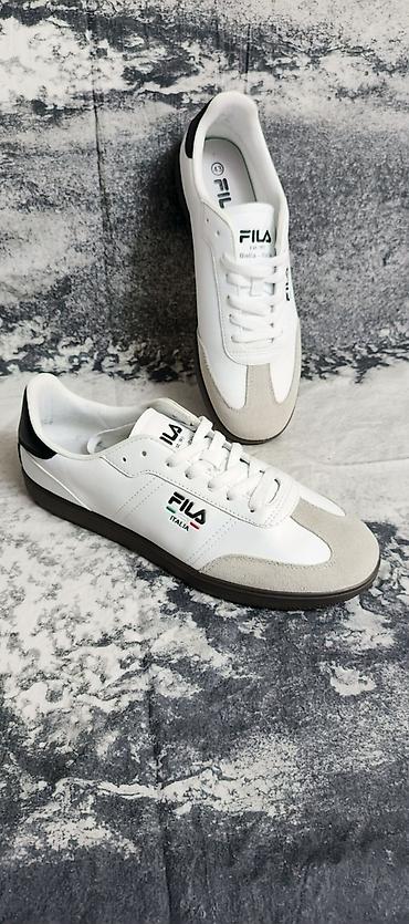 кроссовки: Кожаные кроссовки Итальянского бренда FILA . Размер 43 — 3
