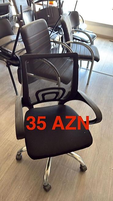 Ofis və oyun kresloları: Təkərli, Qolları tənzimlənmir, Parça — 1