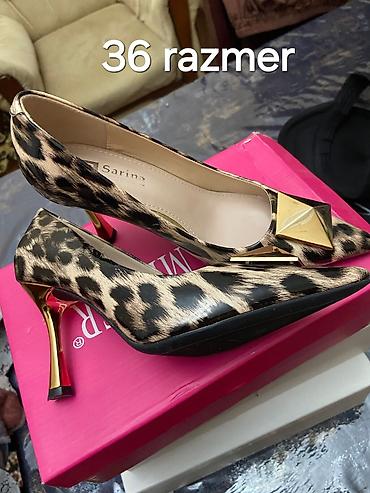 stiletto ayaqqabilar: Qadın ayaqqabıları – müxtəlif modellər və ölçülər - Gümüşü, parlaq — 2