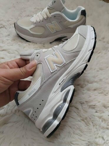 Patike: New balance 2002R patike roze i sive Novo Brojevi 36 do 41 fb Moja — 2