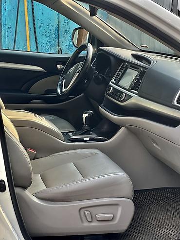 Toyota: Toyota Highlander: 2018 г., 3.5 л, Автомат, Бензин, Кроссовер — 9