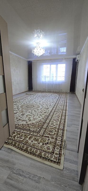 2 комнаты, 81 м², Индивидуалка, 1 этаж, Старый ремонт