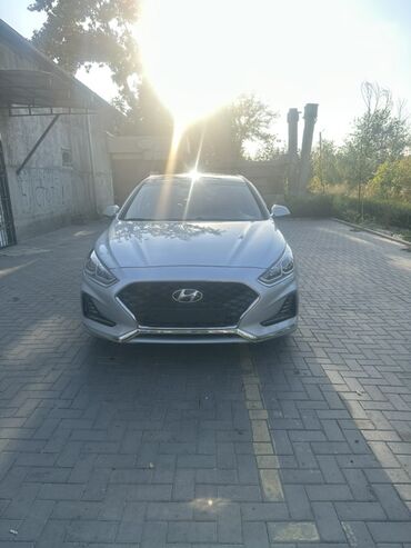 расрочкага машина берилет: Hyundai Sonata: 2019 г., 2 л, Автомат, Газ, Седан