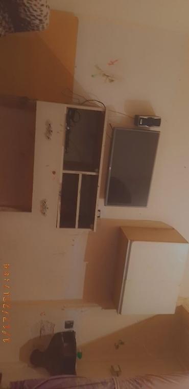 Uzunmüddətli kirayə mənzillər: Ev ki̇rayə veri̇li̇r.!!! -Nizami metrosunun yanında 5 dəqiqəlik — 14