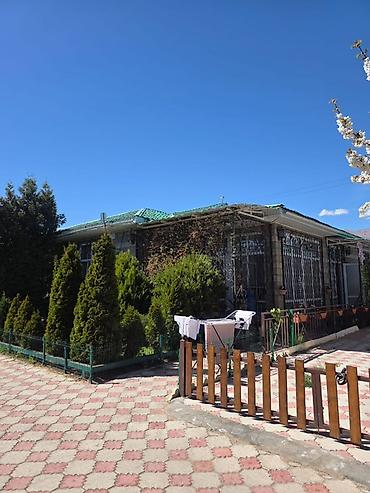 Продажа коттеджей и домов: 3 спальни + студия Вместимость до 12 человек - Одноэтажный дом с — 1