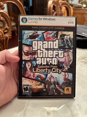 Oyun diskləri: Komputer oyunları. 1 ədədi - 1 manat. Say olaraq çox alan və ya — 21