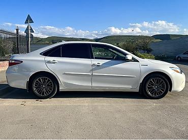 тойота гибирит: Toyota Camry: 2015 г., Автомат, Гибрид, Седан — 4