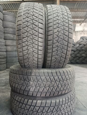 2256517 шины: Шиналар 225 / 65 / R 17, Кыш, Колдонулган, Комплект, Жапония, Bridgestone