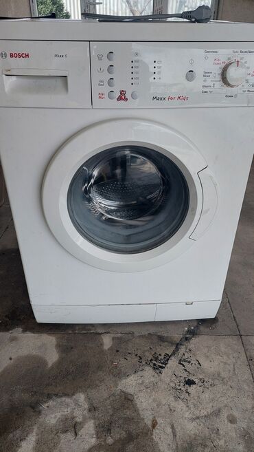 новый стиральная машинка: Стиральная машина Bosch, Б/у, Автомат, До 6 кг, Компактная