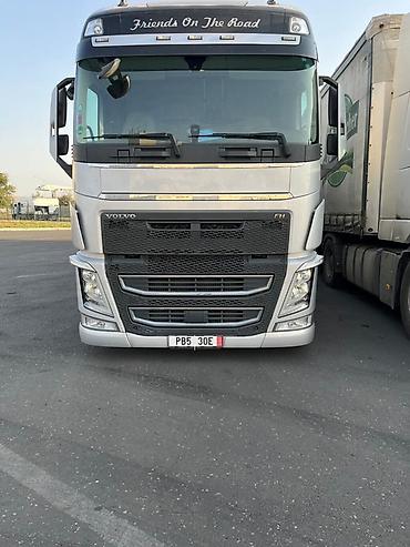 волво 540: Тягач, Volvo, 2019 г., Тентованный — 3