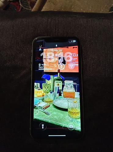 iphone 13 pro islenmis: IPhone 11, 128 GB, Yaşıl, Qırıq — 2