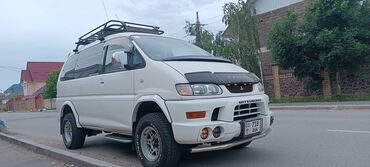 резина на делику: Mitsubishi Delica: 2006 г., 3 л, Автомат, Газ, Внедорожник