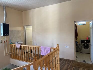 Həyət evləri və villaların satışı: 4 otaqlı, 102 kv. m, Kredit yoxdur, Orta təmir — 13