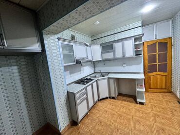 Köhnə tikili: Bakı, 3 otaqlı, Köhnə tikili, m. Əhmədli, 75 kv. m — 11