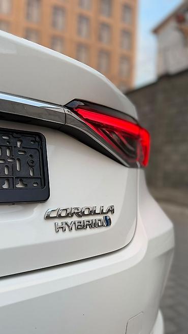 voxy noah: Toyota Corolla: 2024 г., 1.8 л, Вариатор, Гибрид, Седан — 5