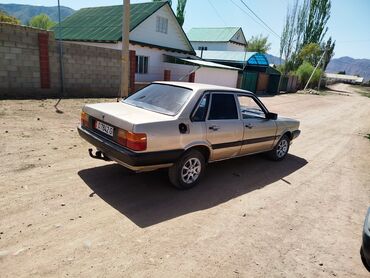Audi: Audi 80: 1986 г., 1.8 л, Механика, Бензин, Седан