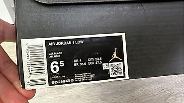 Мырзалардын бут кийими: Эркектердин кроссовкасы, 37.5, Air Jordan, Жаңы, түсү - Кара, Акылуу жеткирүү, Өзү алып кетүү — 2