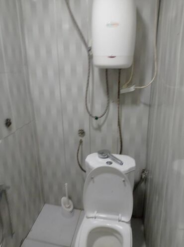 Uzunmüddətli kirayə mənzillər: Nerimanov metrosuna yaxin 2 otaq bina evi 5/1 kiraye verilir Aileye ve -da lalafo.az — 13 Uzunmüddətli kirayə mənzillər: Nerimanov metrosuna yaxin 2 otaq bina evi 5/1 kiraye verilir Aileye ve — 13