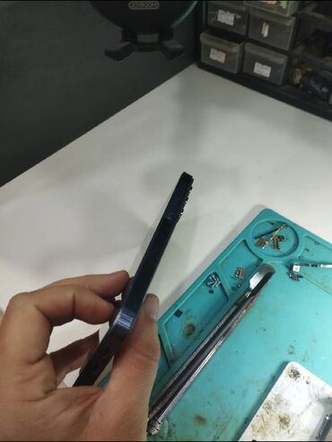 Samsung: Samsung Galaxy A55, 256 GB, rəng - Göy, Simsiz şarj — 11