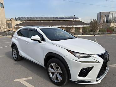 Lexus: Lexus NX: 2017 г., 2 л, Автомат, Бензин, Кроссовер — 4