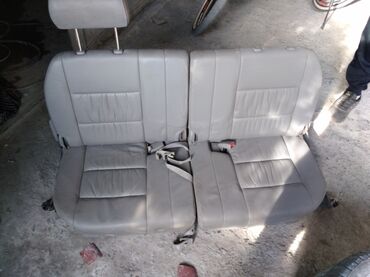 нексия 2 сиденья: Третий ряд сидений, Кожа, Toyota Б/у, Оригинал, Япония