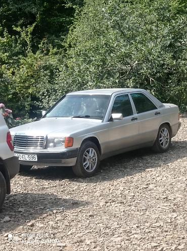 mercedes 1.6 dizel motor: Mercedes-Benz 190 (W201): 1.8 l | 1993 il Sedan — 7
