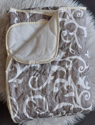 Ćebad i pokrivači: Štep deke-140*200
Materijal-pamučno platno,frotir — 7