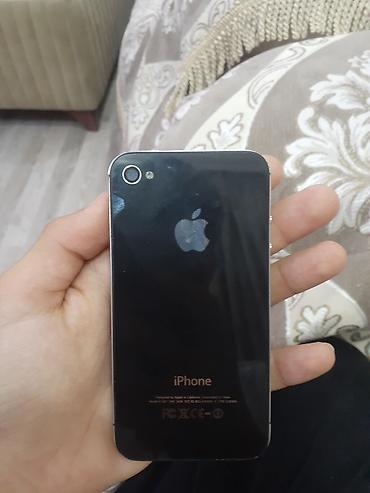ayfon s 4: IPhone 4, Qara — 3