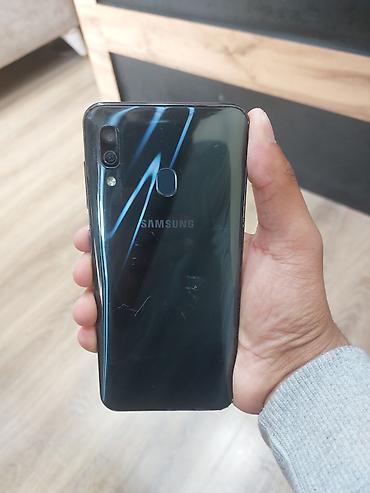 google pixel 4a: Samsung Galaxy A30, 64 GB, rəng - Qara, Barmaq izi — 1