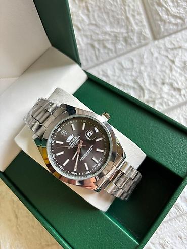 Ručni satovi: Muski Rolex satovi – Modeli prikazani: - Dvobojni (čelik i zlatni — 19