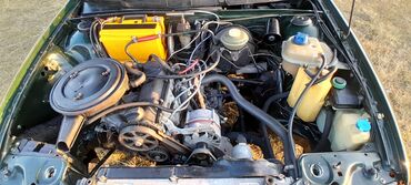 Audi: Audi 80: 1991 г., 1.8 л, Механика, Бензин, Седан — 13