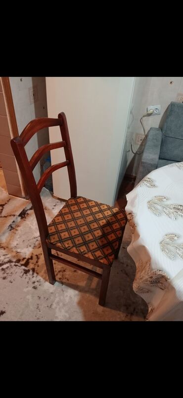 miz stul: Təcili satılır stullar 6 ədəd, hamısı 70 azn