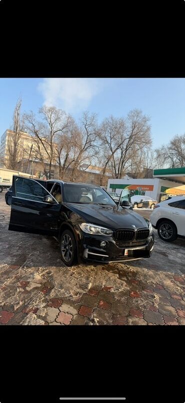 обмен на авто с доплатой: BMW X5, кузов F15, черный цвет. Ключевые особенности по фото: -