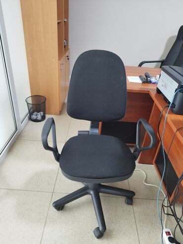 офисное кресло ош: Классическое кресло, Офисное, Б/у