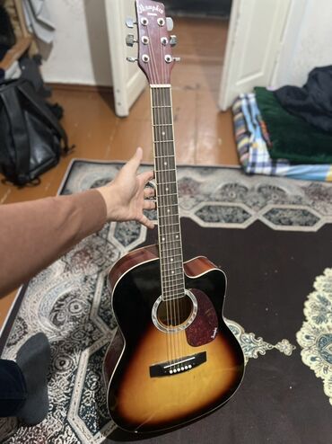 караоке микрафон: Акустическая гитара Memphis - Корпус типа дредноут с вырезом