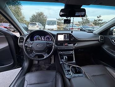 Продажа авто: Hyundai Grandeur: 2019 г., Гибрид, Седан — 7