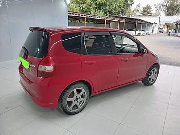 хечбек: Honda Jazz: 2005 г., Автомат, Бензин, Хэтчбэк — 1
