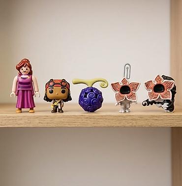 oyuncaqlar per page 40: Kinder Joy: One Piece, Disney Playmobil, Stranger Things — 1