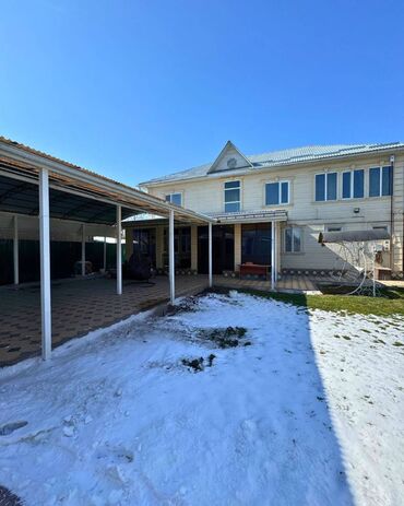 Продажа домов: Дом, 216 м², 9 комнат, Агентство недвижимости — 2