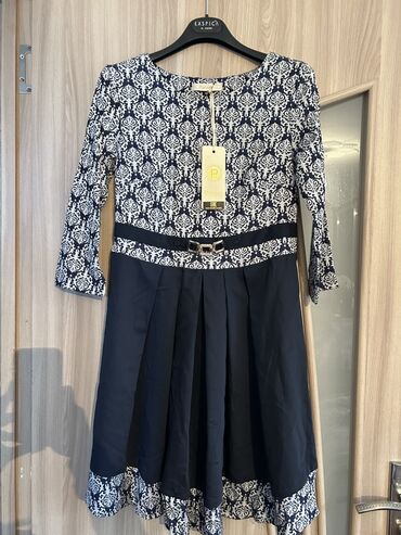 Gündəlik donlar: Qadın paltarları – müxtəlif modellər - Model 1: Qızılı parıltılı — 15