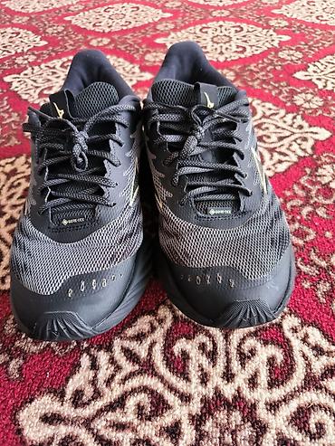 золотистые: Мужские кроссовки, 41, Mizuno, Б/у, цвет - Черный — 3