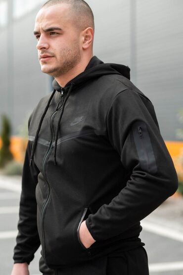 Trenerke: Cena 4400 din
Veličina S, M, L, XL, 2XL
ACG KVALITETAN PAMUK ELASTIN — 25