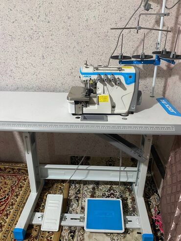 швейные машинки бытовая: Швейная машина Jack, Оверлок, Электромеханическая, Компьютеризованная, Полуавтомат