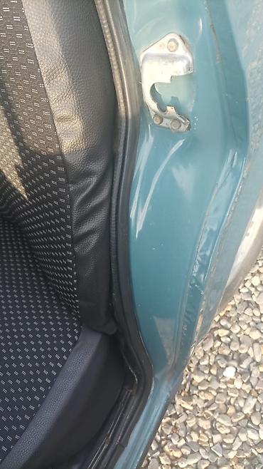 VAZ (LADA): VAZ 2107 sedan - Kuzov: 4 qapılı klassik korpus, rəng – mavi-yaşıl — 3