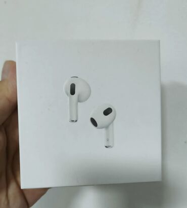 blutuzlu nausnik: 1.AirPods 3 (25 man)
2.AirPods 1(20 man)