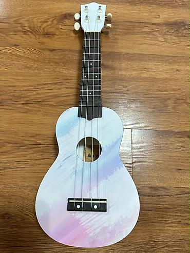 ukulele: Укулеле сопрано с градиентным художественным принтом (пастельные — 1
