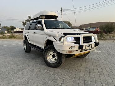 пароги на авто: Mitsubishi Challenger: 1996 г., 2.8 л, Автомат, Дизель, Внедорожник